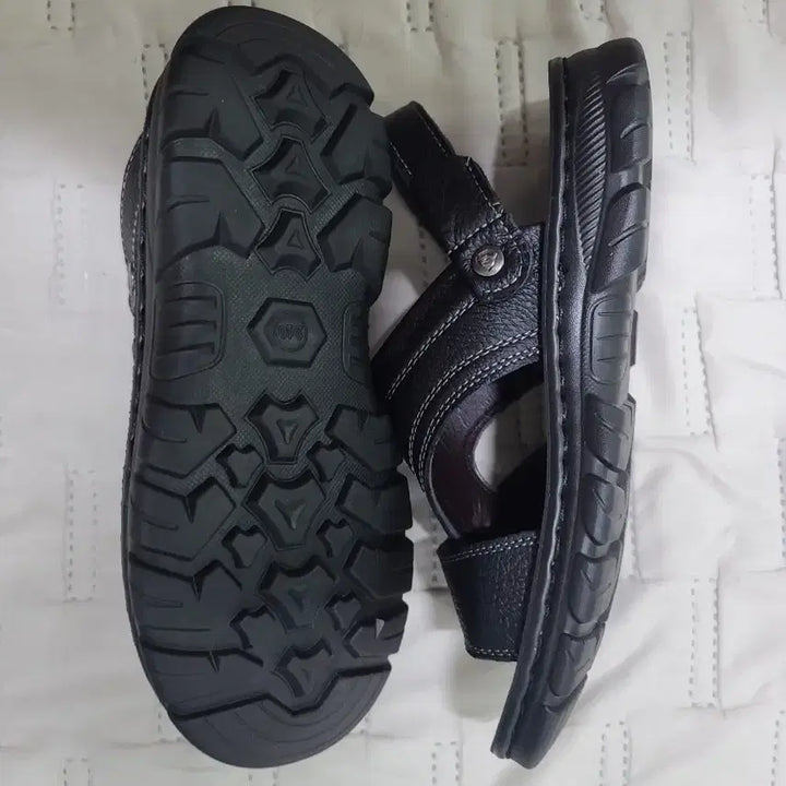 [BUNJANG] Leather Sandals (New) / 가죽샌들(신품)