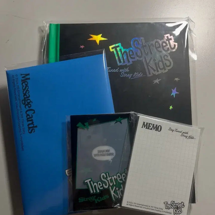 [BUNJANG] Stray Kids Season's Greetings / 스트레이키즈 2025 시즌그리팅 시그