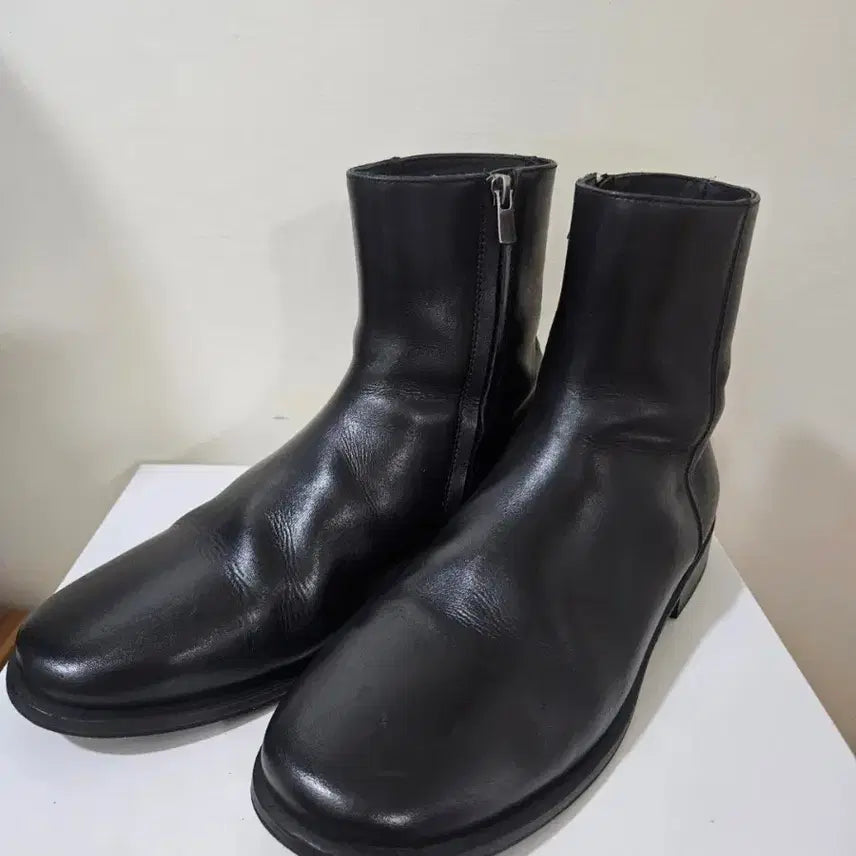 [BUNJANG] Lost Garden Flat Boots / 로스트가든 플랫 부츠 280(43)