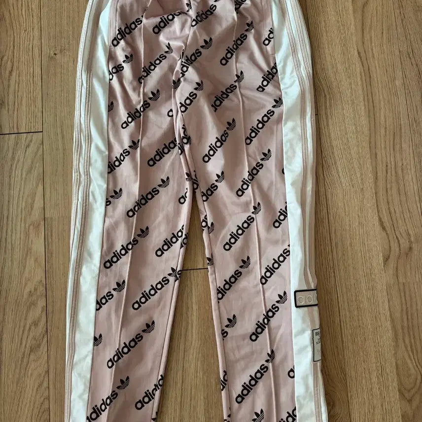 [BUNJANG] Adidas Adibreak Pink Track Pants S / 아디다스 아디브레이크 핑크 트랙 팬츠 S