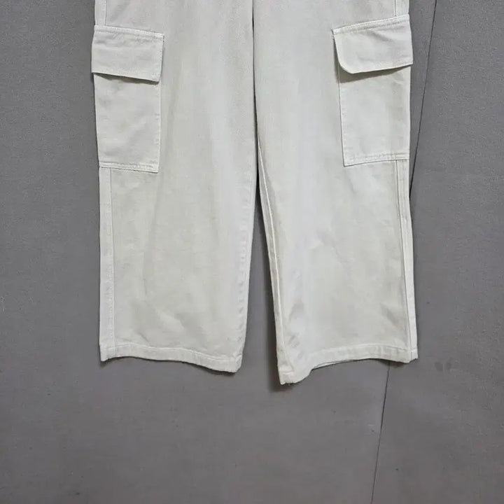 [BUNJANG] Ashley Cargo Pocket Wide Leg Pants - M / 도톰 카고주머니 통바지 M   n2302