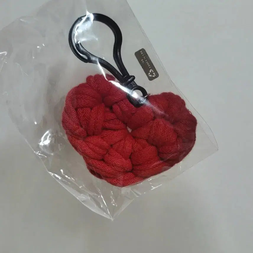 [BUNJANG] Heart Knit Keychain / 하트 뜨개 키링