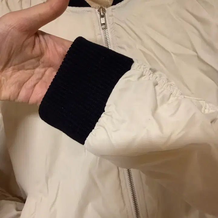 [BUNJANG] Unbranded Winter Jacket / 웰론 점퍼