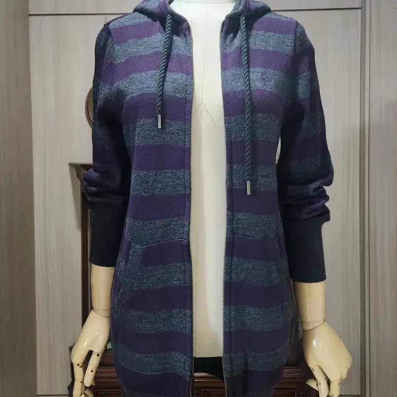 [BUNJANG] Burberry Blue Label Hoodie Zip-up / 버버리 블루라벨 후드집업