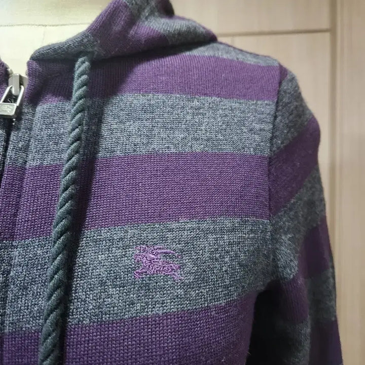 [BUNJANG] Burberry Blue Label Hoodie Zip-up / 버버리 블루라벨 후드집업