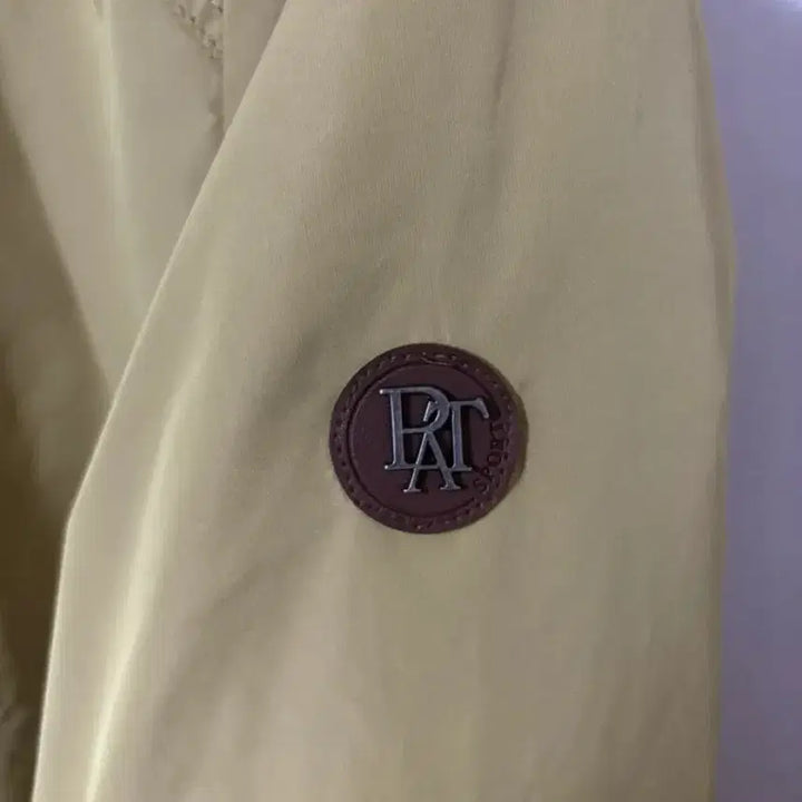 [BUNJANG] PAT Jacket - Green 105 Size / PAT피에이티 자켓,여성재킷,여자 자켓,연두색 자켓,여성점퍼