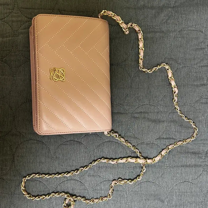 [BUNJANG] Louis Quatorze Crossbody Bag / 루이까또즈 가방