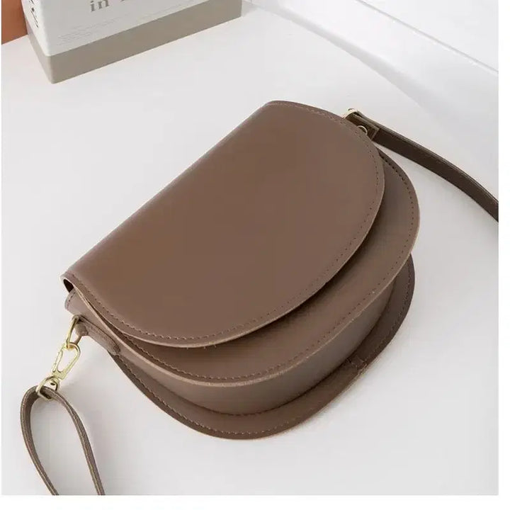 [BUNJANG] Half Moon Round Crossbody Bag / 하프문 라운드 크로스백
