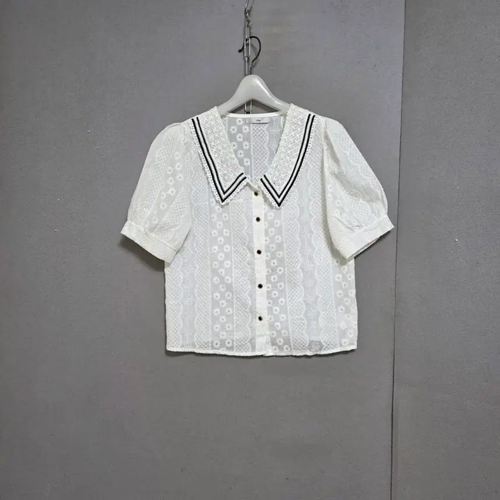 [BUNJANG] LeShop Lace Collar Blouse F / 르샵 레이스카라 블라우스 F   n2306
