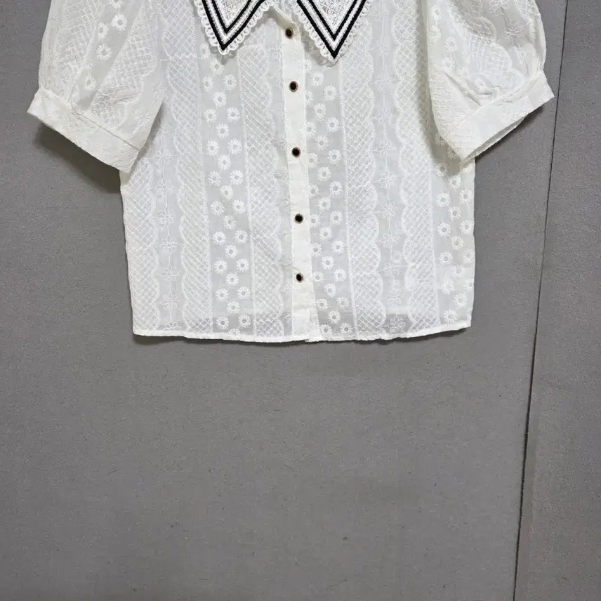 [BUNJANG] LeShop Lace Collar Blouse F / 르샵 레이스카라 블라우스 F   n2306