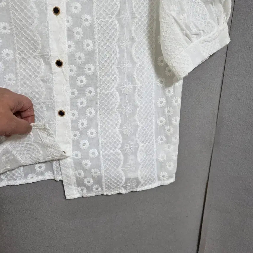 [BUNJANG] LeShop Lace Collar Blouse F / 르샵 레이스카라 블라우스 F   n2306