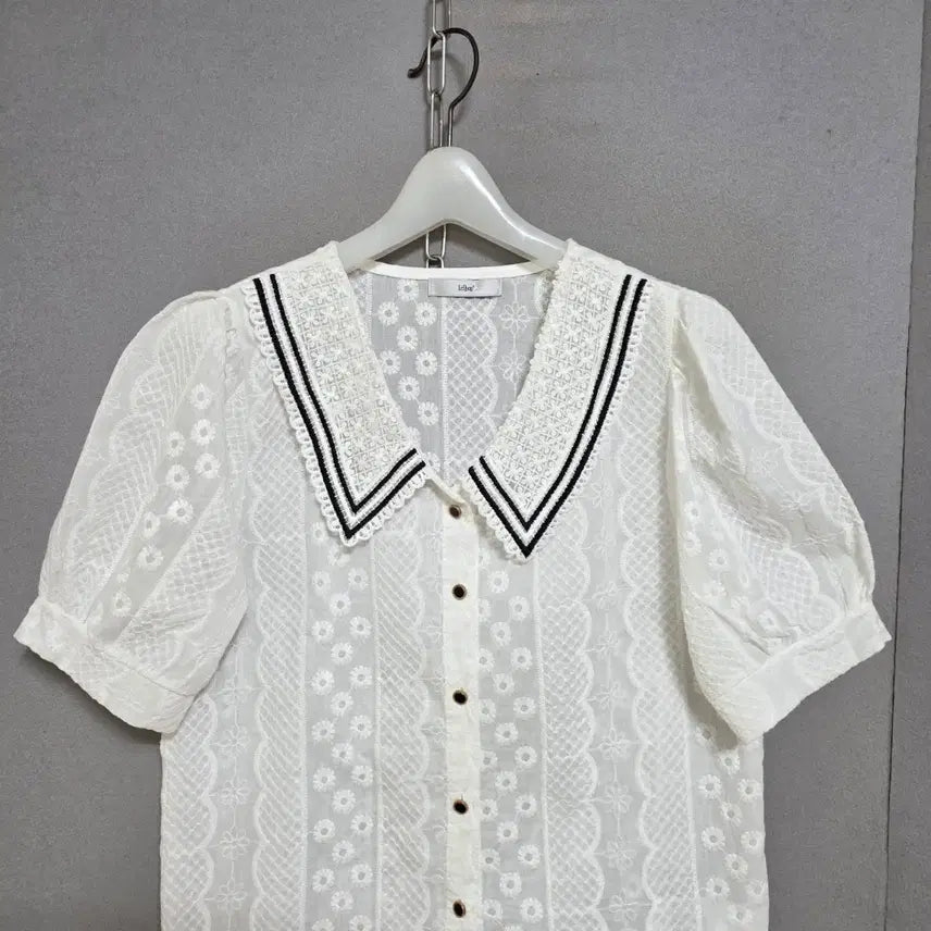 [BUNJANG] LeShop Lace Collar Blouse F / 르샵 레이스카라 블라우스 F   n2306