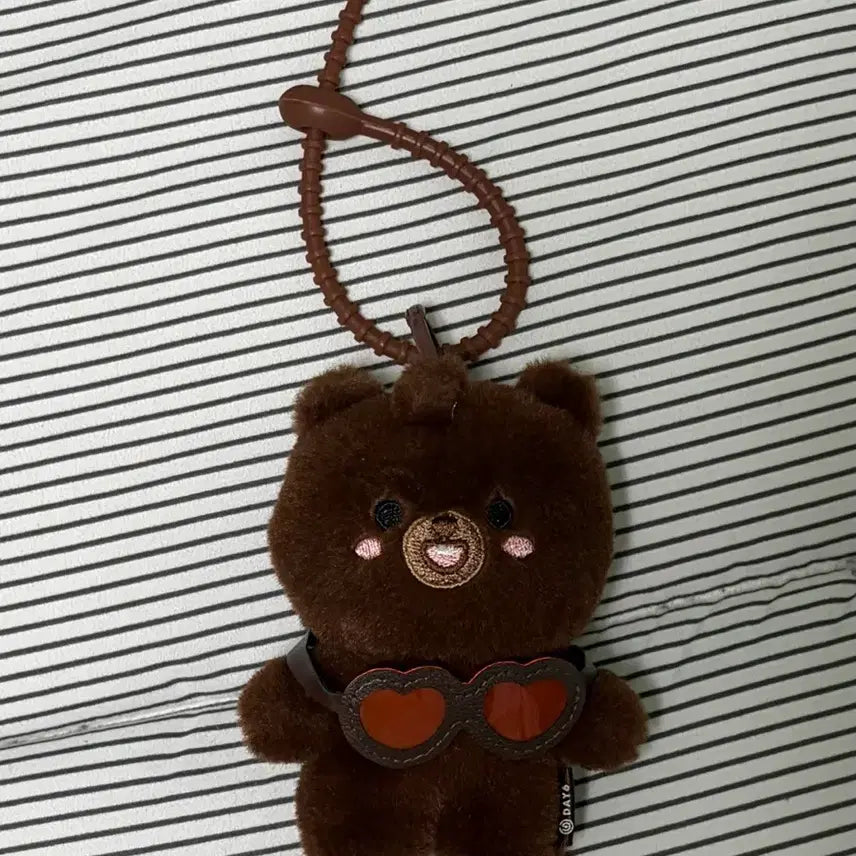 [BUNJANG] DAY6 Tanning Booth / 데이식스 태닝 성진(방)