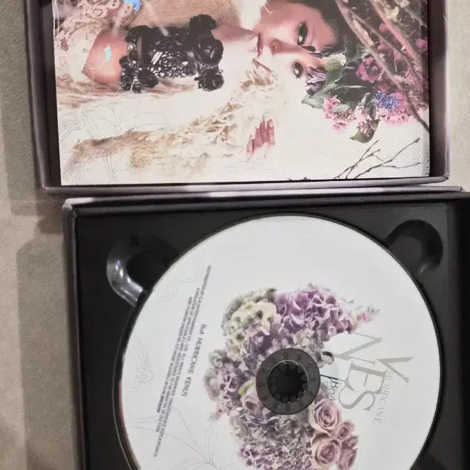 [BUNJANG] BoA Hurricane Venus Album / 보아 Hurricane Venus 6집 앨범