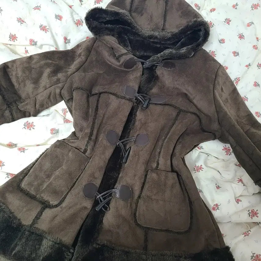 [BUNJANG] Butterfly Vintage Mustang Toggle Half Coat Brown / 버터플라이빈티지 무스탕 떡볶이 하프 코트 브라운 후드 오네 라떼 갸루