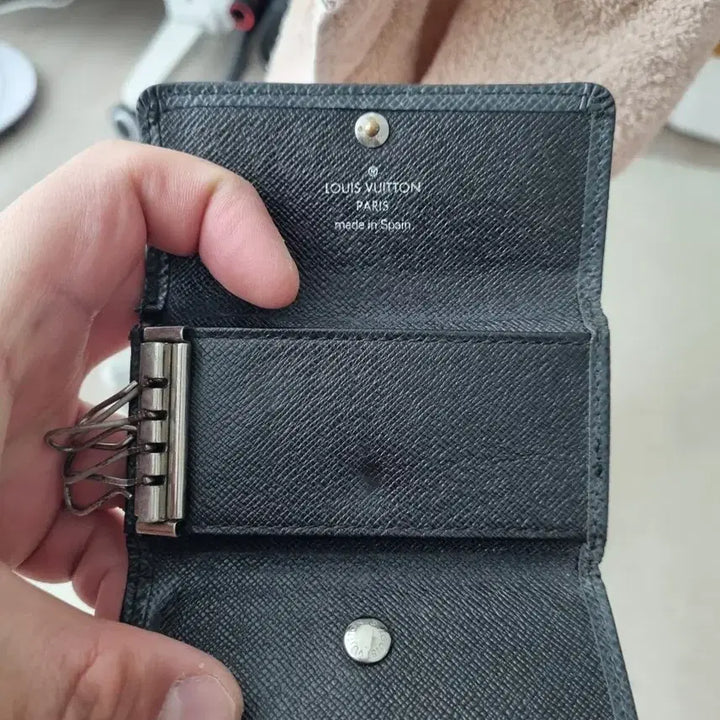 [BUNJANG] Louis Vuitton Black Key Case / 루이비통 블랙 키 케이스