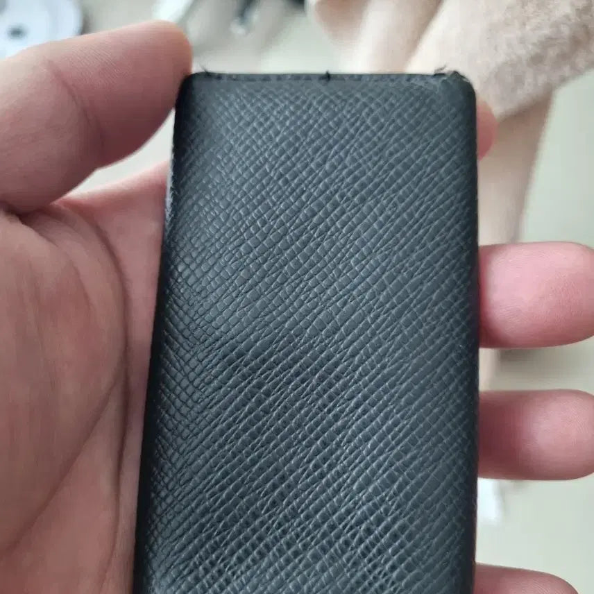 [BUNJANG] Louis Vuitton Black Key Case / 루이비통 블랙 키 케이스