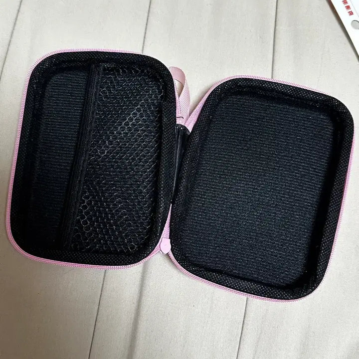 [BUNJANG] Sanrio My Melody Pink Check Hard Case Pouch / 산리오 마이멜로디 핑크 체크 다용도 하드케이스 파우치