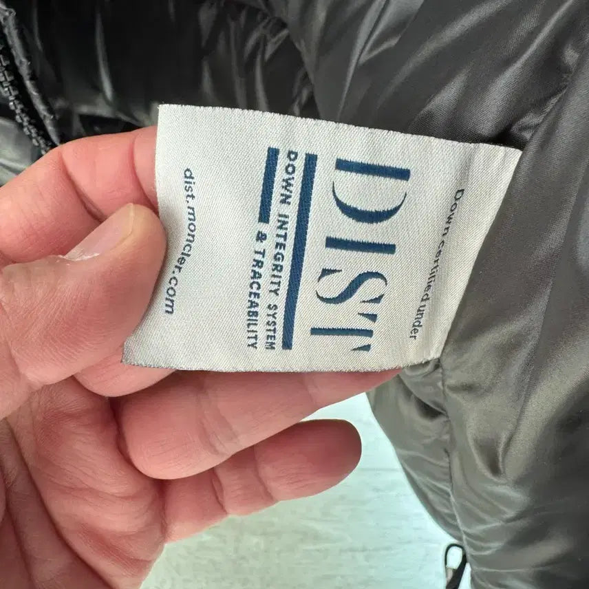 [BUNJANG] Moncler Maya Size 2 Jacket / 몽클레어 마야 2사이즈