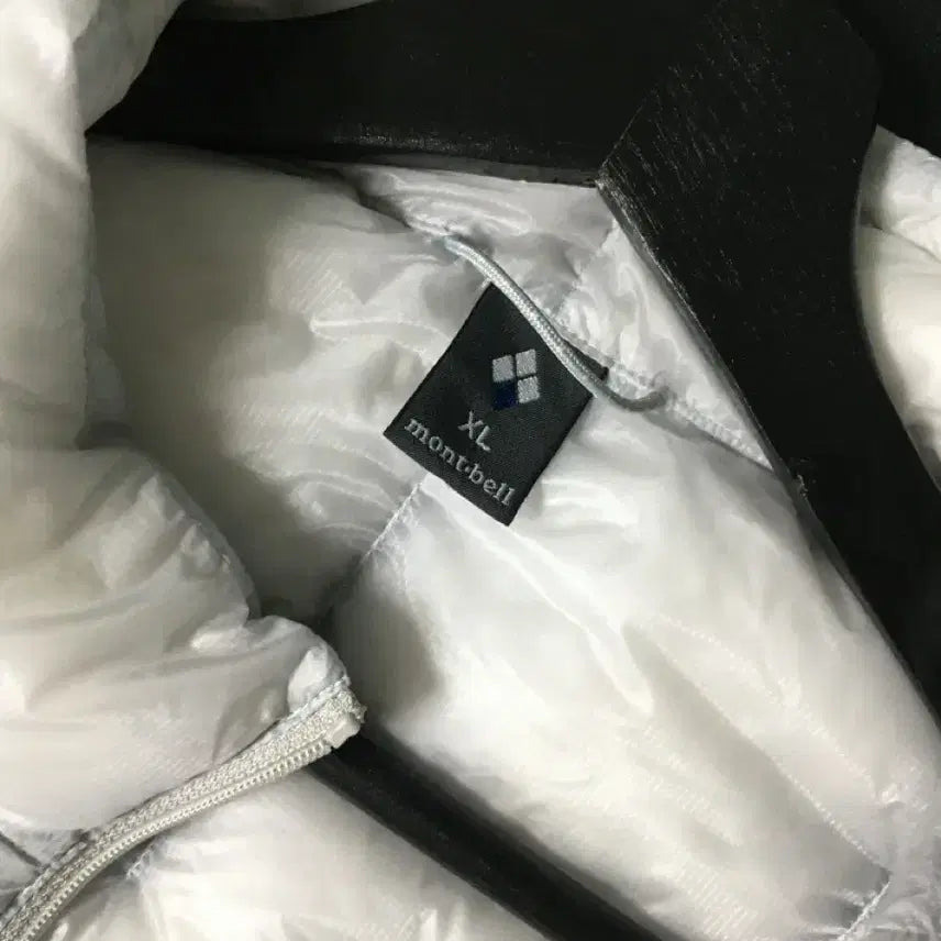 [BUNJANG] Montbell Plasma 1000 Light Down Jacket Silver XL / 몽벨 플라즈마 1000 라이트 실버 xl