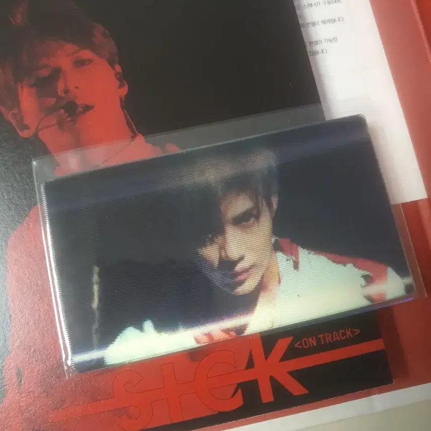 [BUNJANG] SHINee Taemin Off-Sick On-Track KiT Video Set / 태민 Off-Sick 온트랙 키노비디오 세트