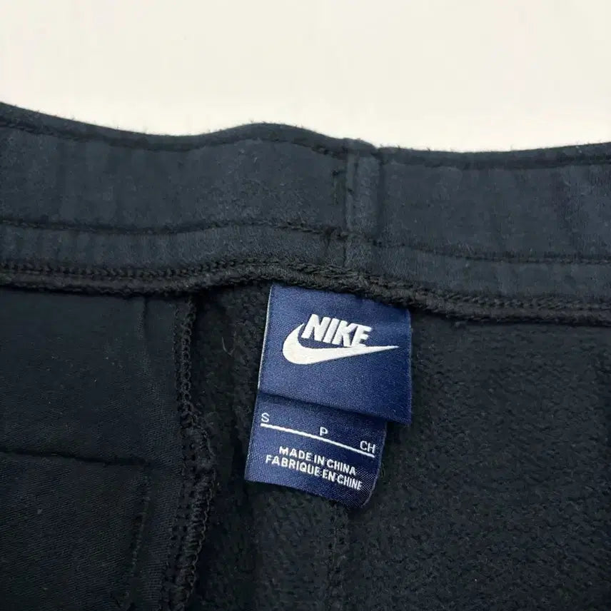 [BUNJANG] Nike AS Roma Core Sweatpants / 나이키 AS로마 코어 스웻팬츠  Size: 40