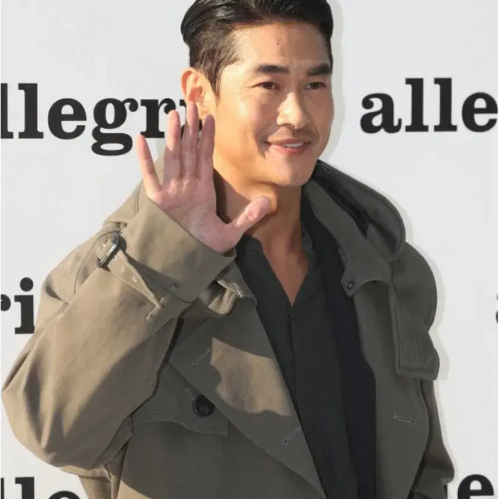 [BUNJANG] Allegri Trench Coat / 알레그리 트렌치코트 팔아요