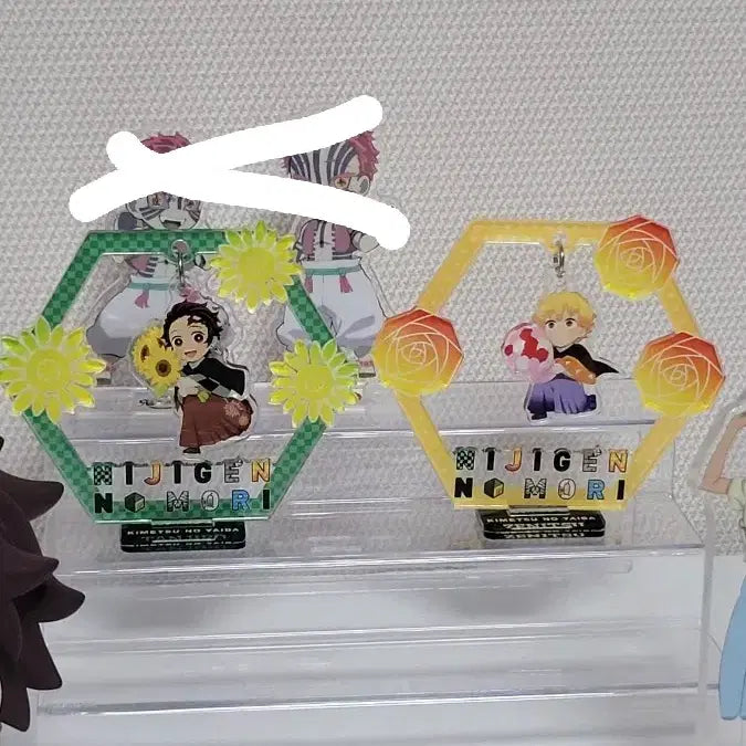 [SOLD OUT] 귀멸의 칼날 탄지로 젠이츠 니지겐노모리 아크릴 스탠드 일괄