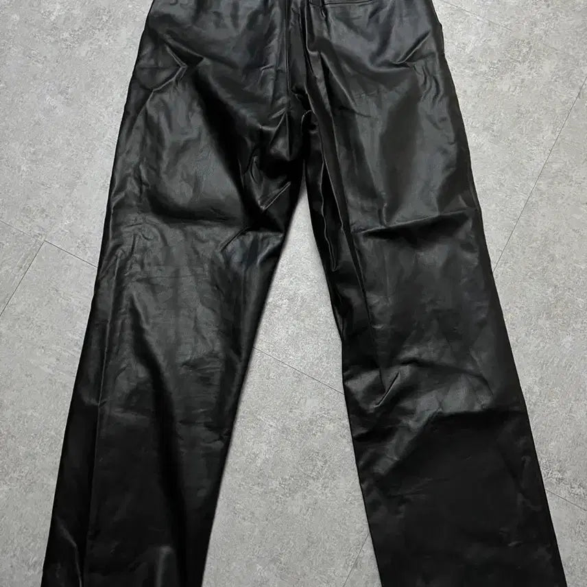 [BUNJANG] Sperone Flow Line Leather Pants Black M / 스페로네 플로우 라인 레더 팬츠 블랙 M