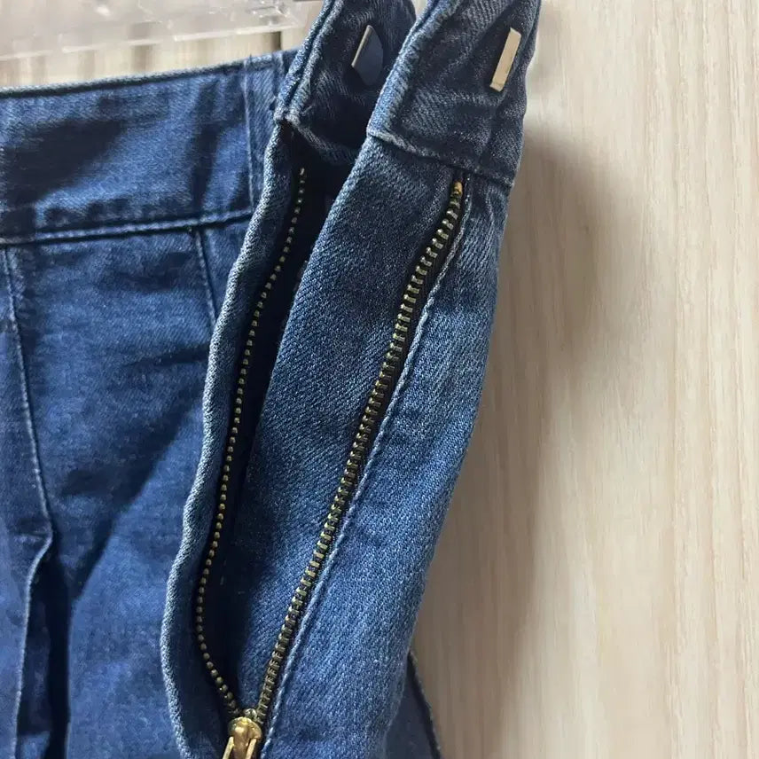 [BUNJANG] GU Denim Mini Pleated Skirt / GU 데님 미니 플리츠 스커트