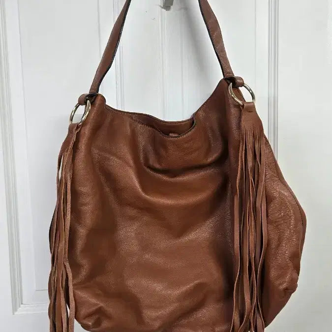 [BUNJANG] &amp; Other Stories Leather Tassel Shoulder Bag / 앤아더스토리즈 브라운 레더 태슬 숄더백
