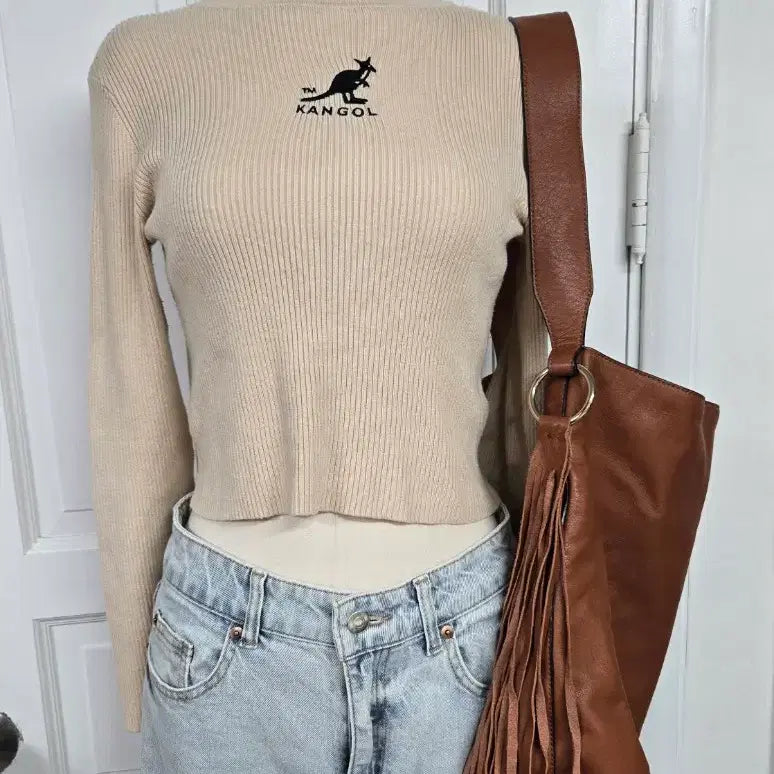[BUNJANG] &amp; Other Stories Leather Tassel Shoulder Bag / 앤아더스토리즈 브라운 레더 태슬 숄더백