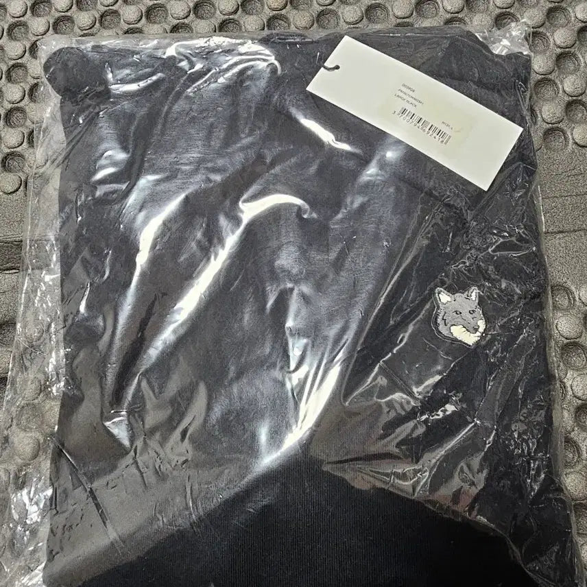 [BUNJANG] Maison Kitsune Black Hoodie L Size / 메종키츠네 블랙 후드티 L 사이즈 새상품