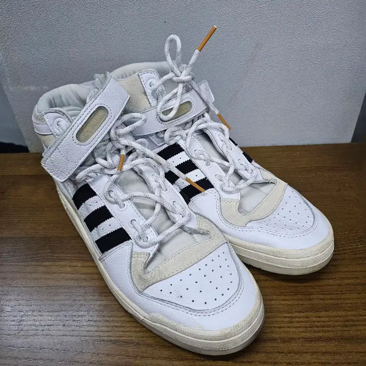 [BUNJANG] Adidas x Beyonce Ivy Park Forum Mid Sneakers / 아디다스 x 비욘세 아이비 파크 포럼 미드