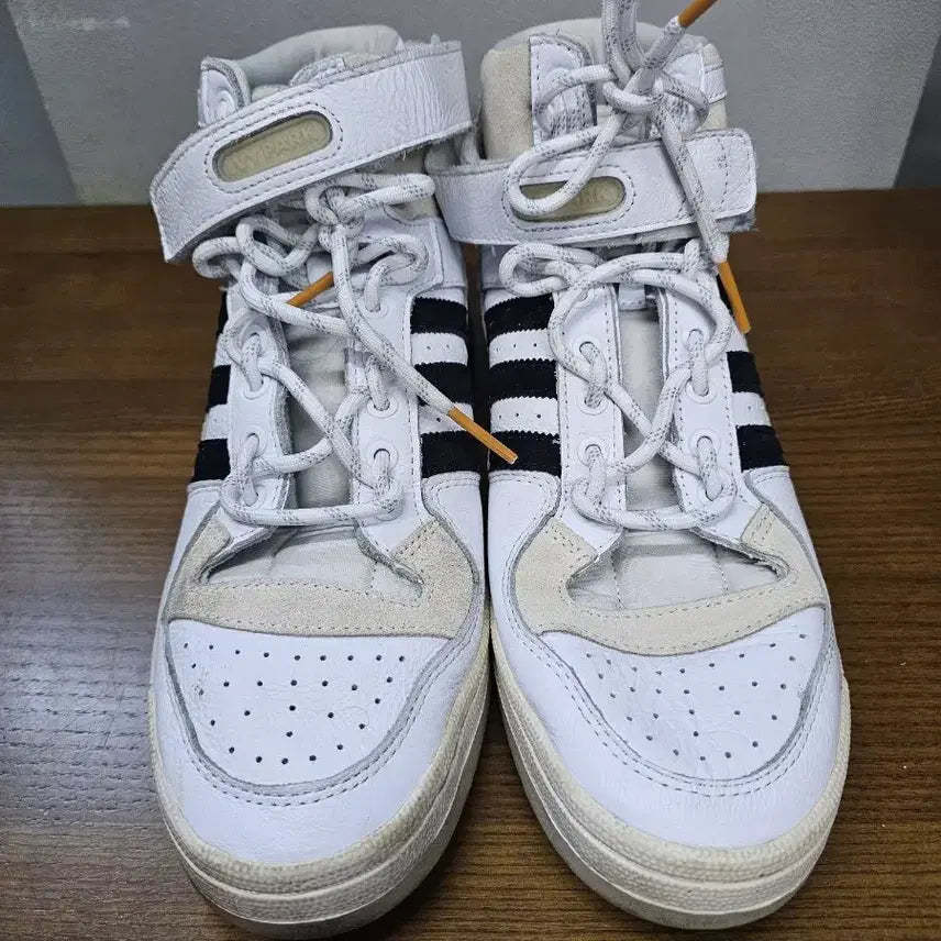 [BUNJANG] Adidas x Beyonce Ivy Park Forum Mid Sneakers / 아디다스 x 비욘세 아이비 파크 포럼 미드