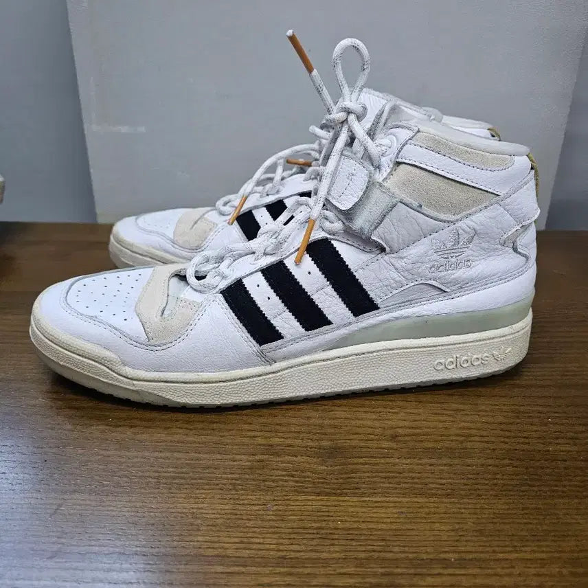[BUNJANG] Adidas x Beyonce Ivy Park Forum Mid Sneakers / 아디다스 x 비욘세 아이비 파크 포럼 미드