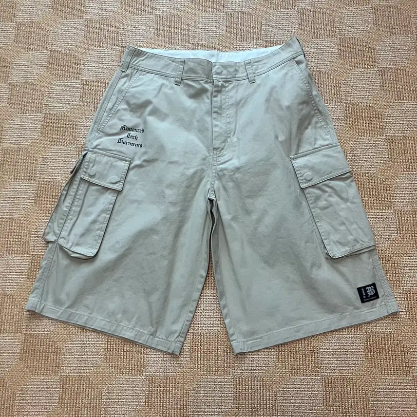 [BUNJANG] Bobcat Wide Pocket Bermuda Shorts / [M] 밥캣 와이드 포켓 쇼츠 반바지 버뮤다팬츠