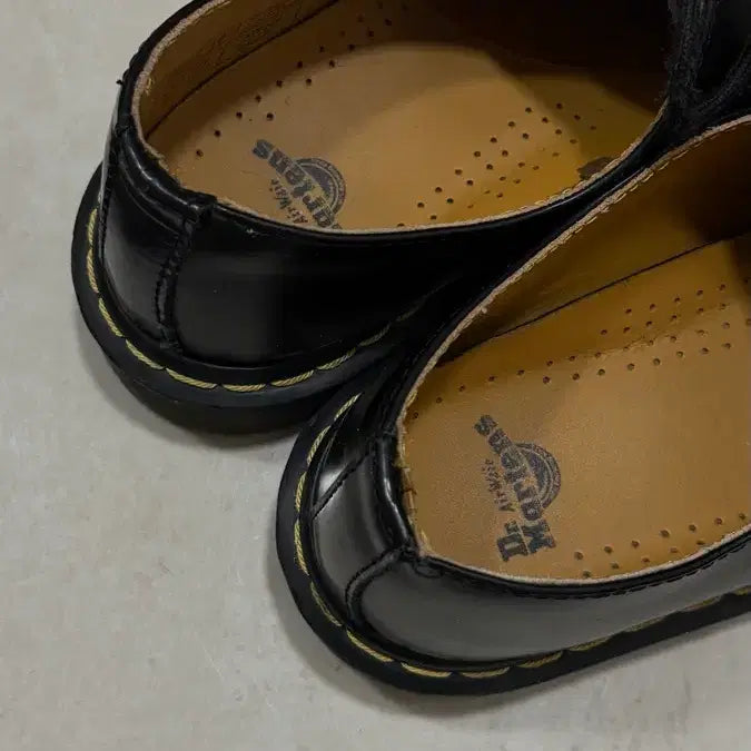 [BUNJANG] Dr. Martens 280 UK9 / 닥터마틴 280 uk9
