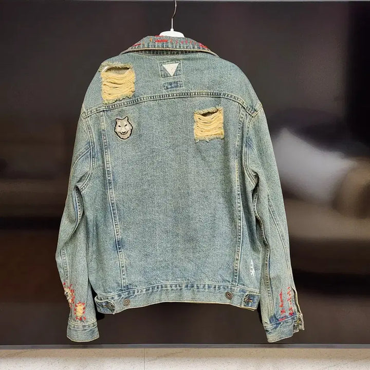 [BUNJANG] C2H4 Custom Denim Jacket / C2H4 커스텀  데님 세미 오버핏 스타일 청자켓