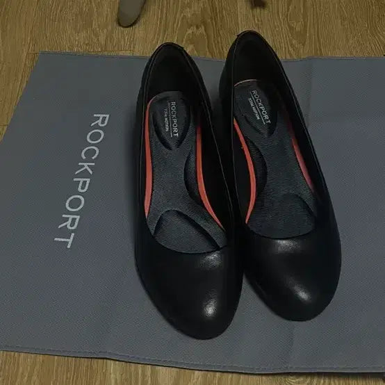[BUNJANG] Rockport Women's Black Shoes / 락포트 검정색 여성 구두