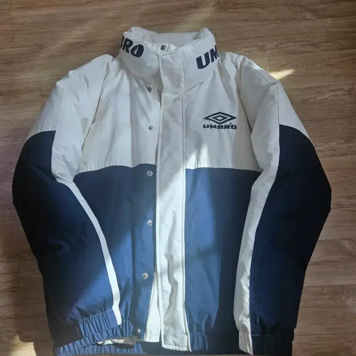 [BUNJANG] Umbro Park Jung Min Padded Jacket L / 엄브로 박정민 패딩 L