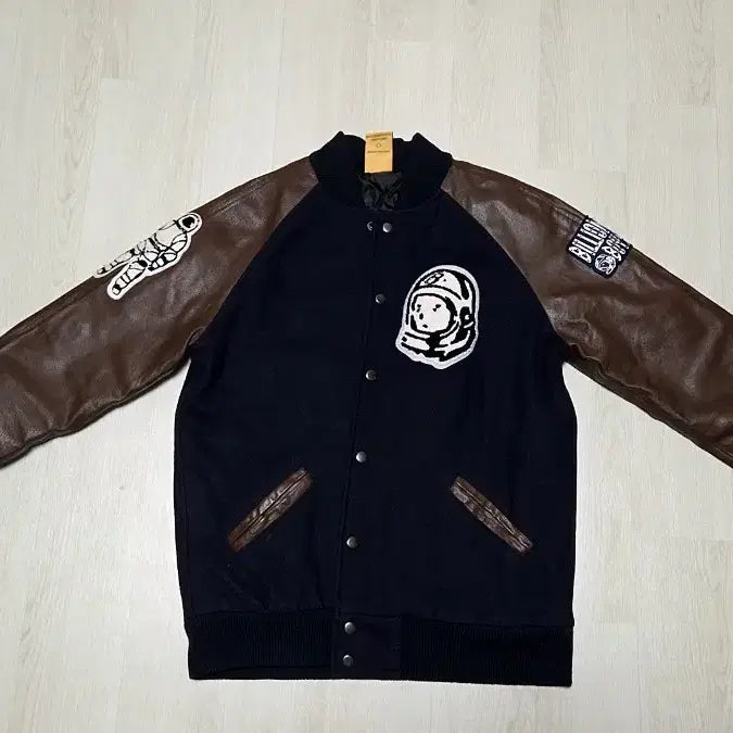 [SOLD OUT] 빌리네어보이즈클럽 바시티 자켓 XL