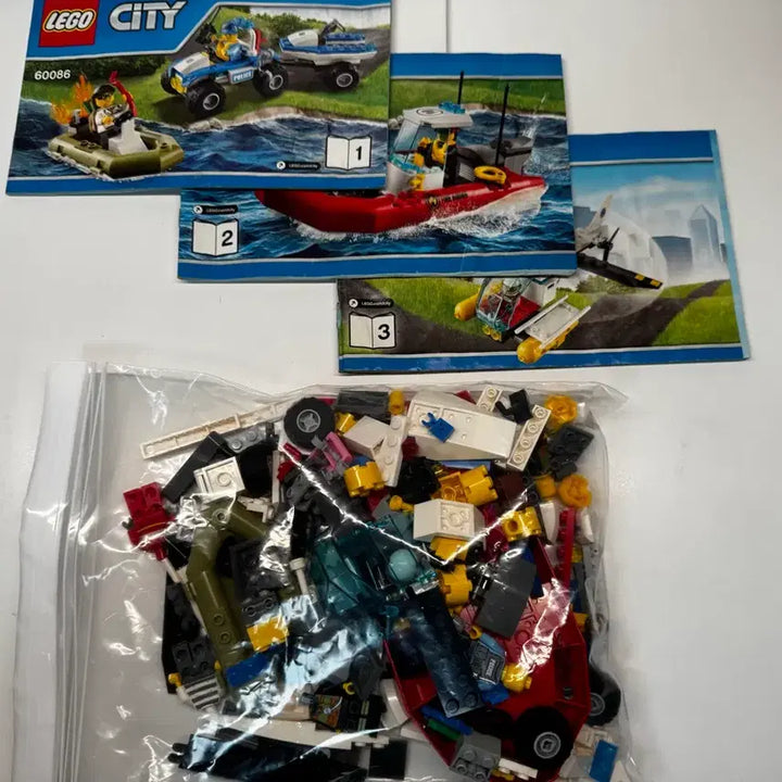[BUNJANG] LEGO City 60086 Starter Set / 레고 시티 60086 스타터세트