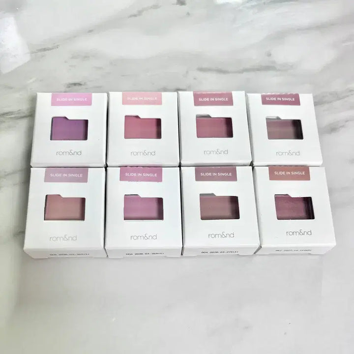 [BUNJANG] Rom&nd Shadow Palette Set / 롬앤 섀도우 토슈즈 피그휘핑 키튼젤리 포도크림 먼지 슈가프레즐 캔디드베리