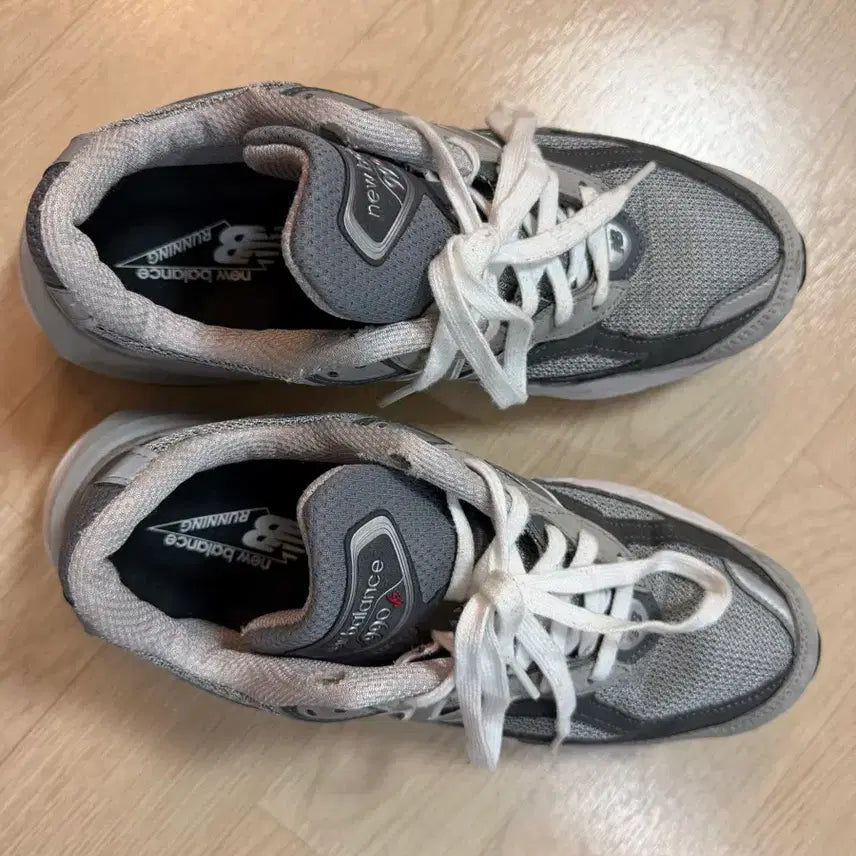 [BUNJANG] New Balance 990 V6 Gray Sneakers / (정품) 뉴발란스 990 V6 270 그레이