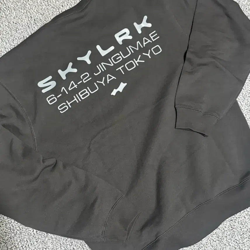 [BUNJANG] SKYLRK Tokyo Sweatshirt / SKYLRK 도쿄 맨투맨