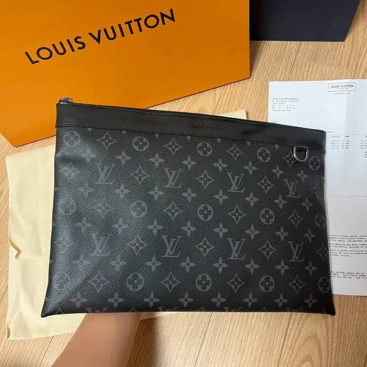 [BUNJANG] Louis Vuitton Eclipse Apollo Clutch / [ 영수증 보유, A+ ] 루이비통 이클립스 아폴로 클러치