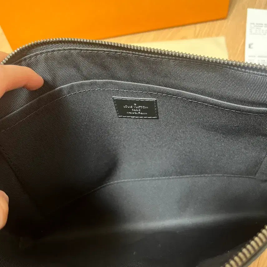 [BUNJANG] Louis Vuitton Eclipse Apollo Clutch / [ 영수증 보유, A+ ] 루이비통 이클립스 아폴로 클러치