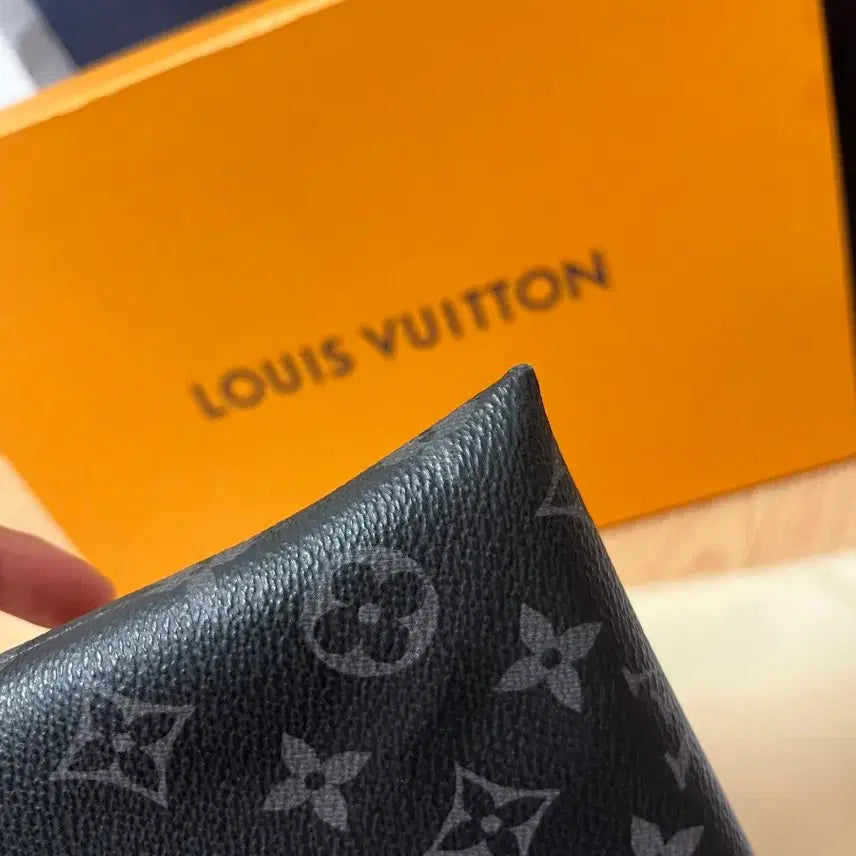 [BUNJANG] Louis Vuitton Eclipse Apollo Clutch / [ 영수증 보유, A+ ] 루이비통 이클립스 아폴로 클러치