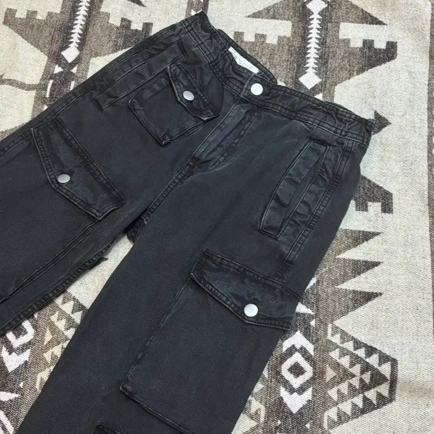 [BUNJANG] ZARA Multi-Pocket Black Cargo Pants / ZARA 멀티포켓 블랙 카고 팬츠